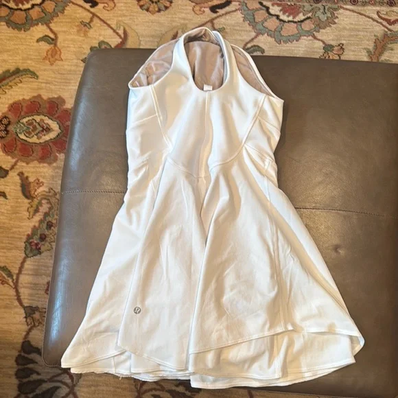 Sporty White Sleeveless Lulu Dress - Picture 3 of 4